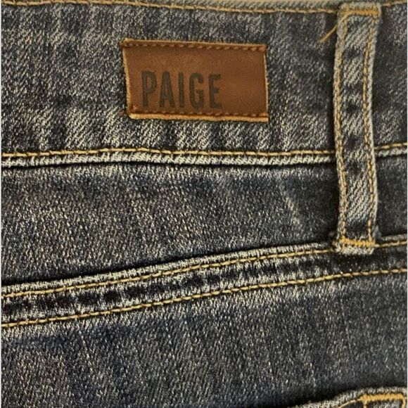 PAIGE - Lightly Distressed Cuffed Hem Denim Jean Shorts - Women’s size 25 - Picture 8 of 12